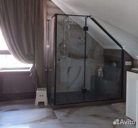 Душевые на заказ по вашим размерам из стекла