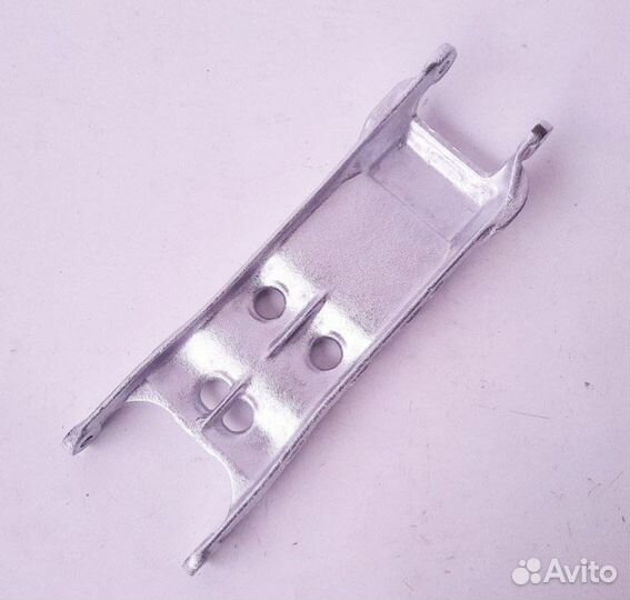 Рычаг задний Volvo 960 нижний левый 1990-1998