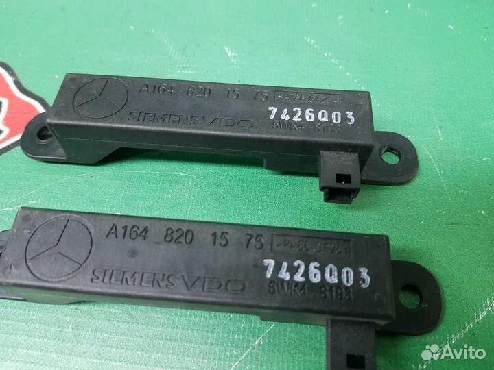 Антенна Keyless Go Mercedes-Benz S W221 M273.968