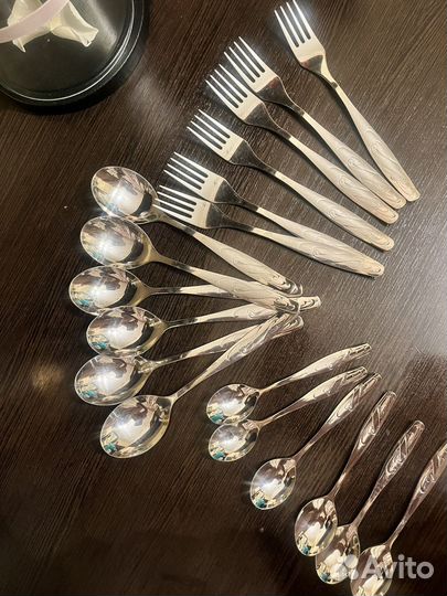 Набор столовых приборов
