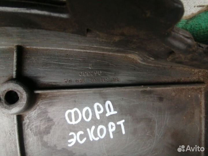 Крышка (кожух) ремня грм для Ford Escort/Orion