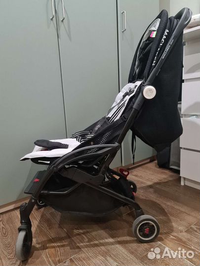Коляска Maclaren atom
