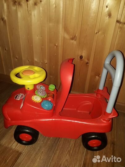 Машинка-каталка Молния Маккуин