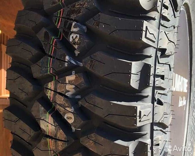 Kumho Road Venture MT71 33/12.5 R15 108Q