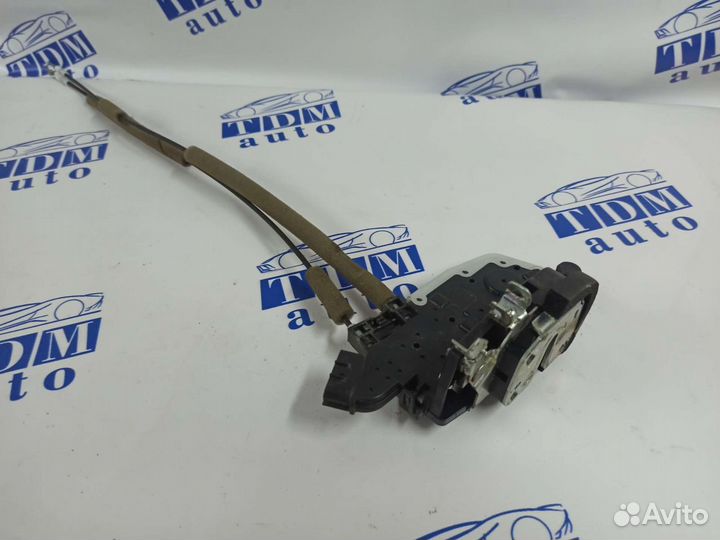 Замок задней левой двери Nissan Altima Алтима