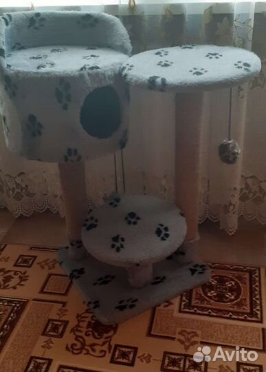 Домик с когтеточками,лежанка