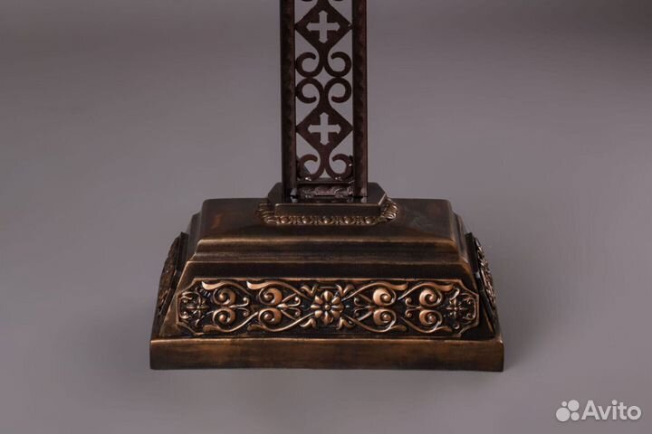 Крест на могилу