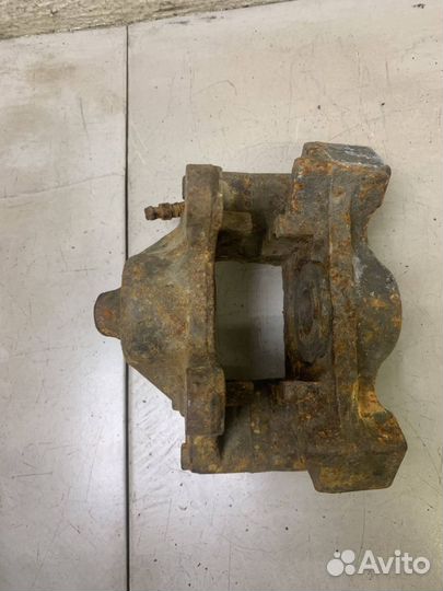 Суппорт задний левый Mercedes W210 E