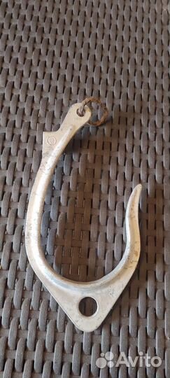 Крюк электрика германия