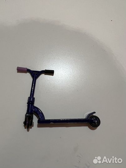 Фингерборд / самокат