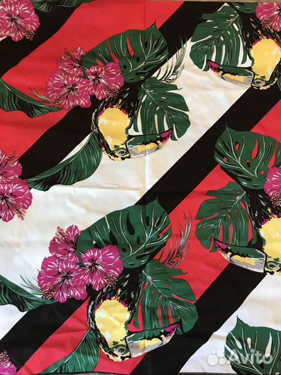 Полотенце пляжное