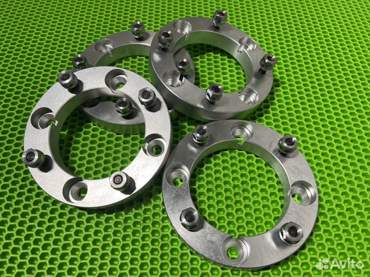 Проставки на квадроцикл 4х137 (4-110,1) 25 мм