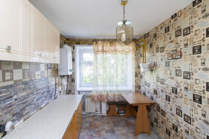 3-к. квартира, 58 м², 2/2 эт.