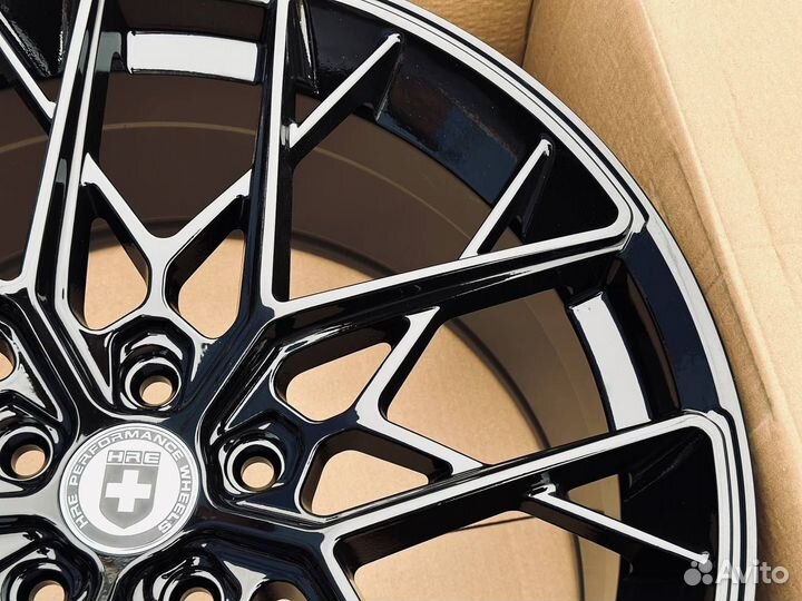 Hre r18 5-114,3 черный глянец