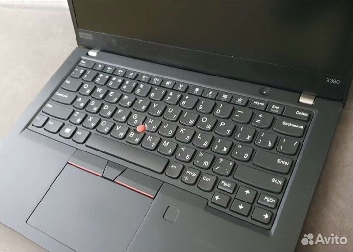 Lenovo ThinkPad X390 Intel Core i5-8265U