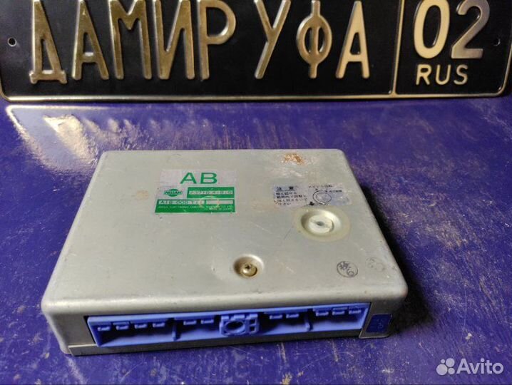 Блок управления двигателем Nissan March K11 CG10DE