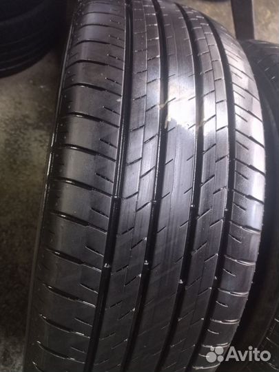Bridgestone Dueler H/L 33 235/55 R18 100V