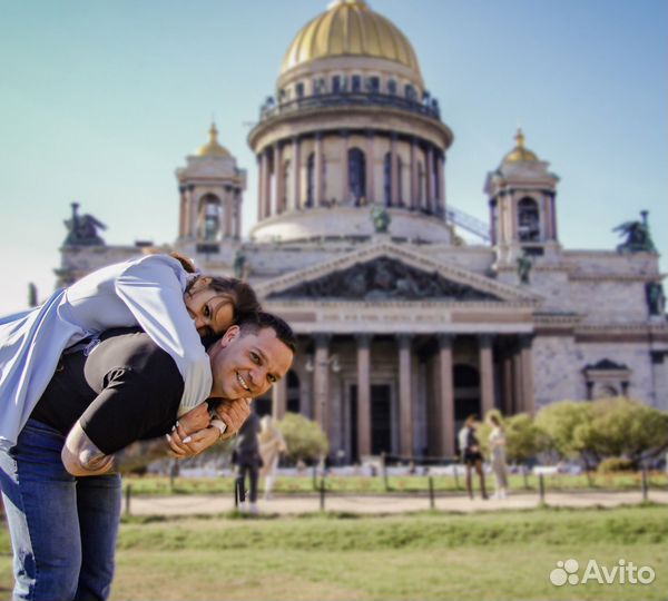 Уличный фотограф love story