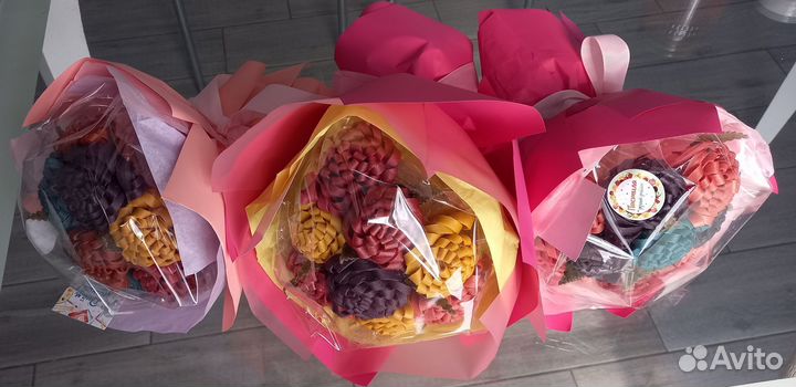 Съедобные букеты из пастилы и фрипсов