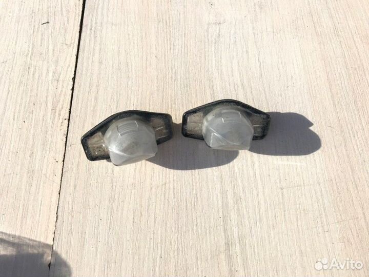 Фонарь подсветки номера Honda Civic 5D 2012