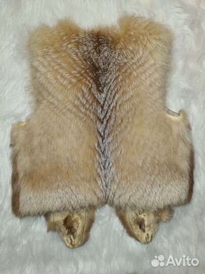 Жилетка женская из натурального меха лисы