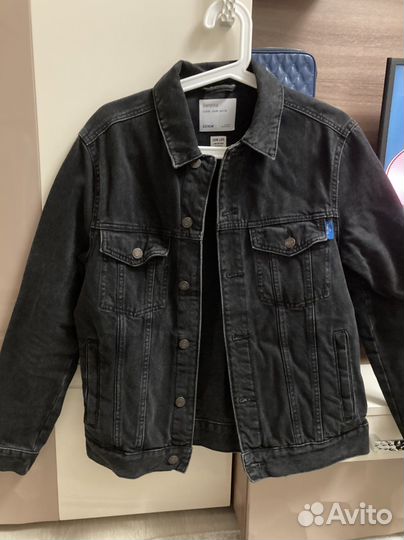 Джинсовая куртка bershka для мальчика