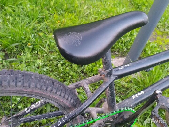 Трюковой велосипед бмх mack