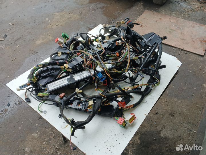 Проводка салона Peugeot 207 Пежо 207