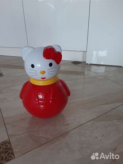 Игрушка неваляшка