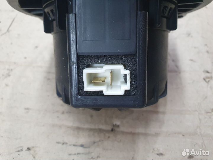 Моторчик печки задний Kia Sorento prime 3