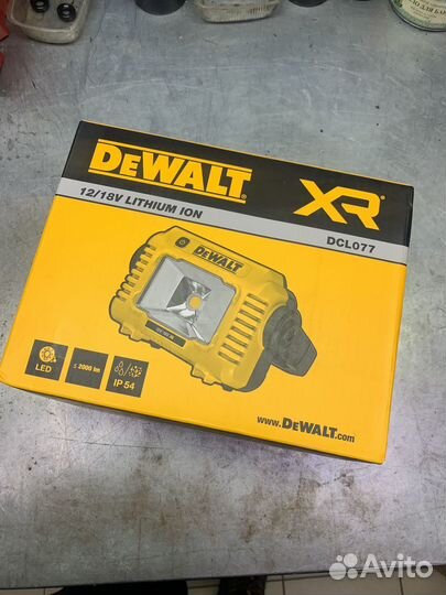 Dewalt dcl077