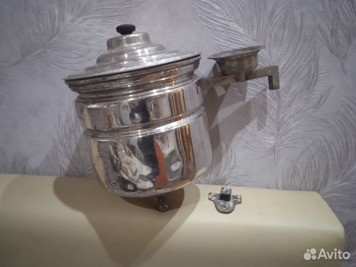 Старинный рукомойник, умывальник