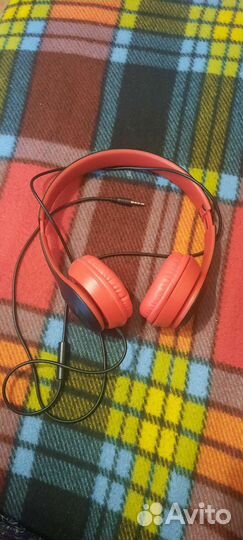 Наушники проводные
