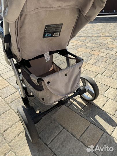 Прогулочная коляска carrello vista
