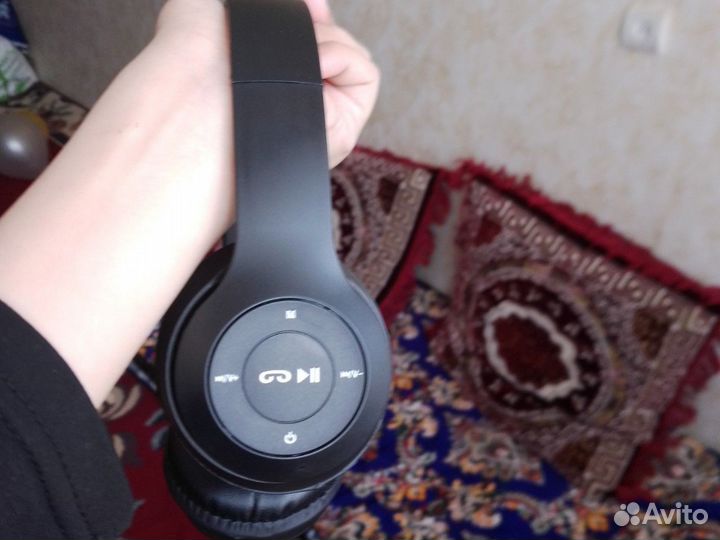 Беспроводные наушники