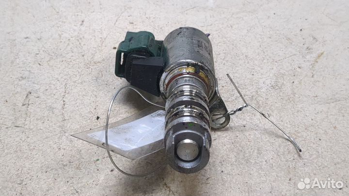 Клапан фазорегулятора Infiniti QX56, 2012