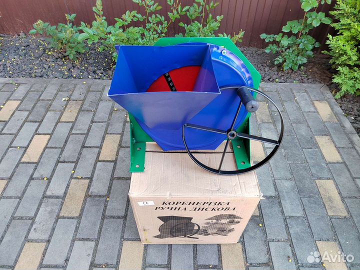 Корморезка ручная