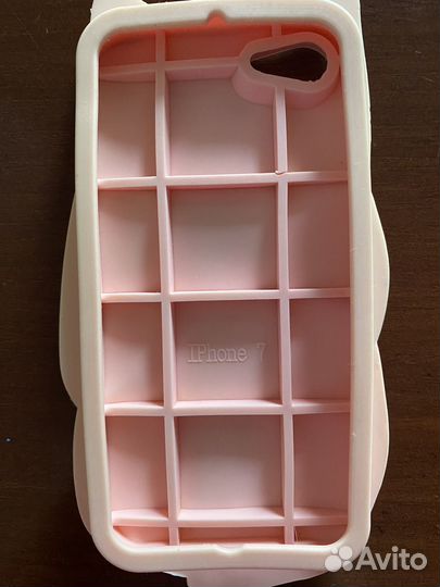 Чехол на iPhone 7