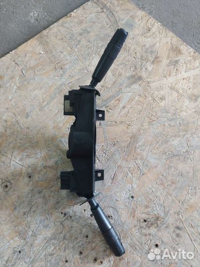 Стрекоза переключение поворотников, Пежо 405,1991