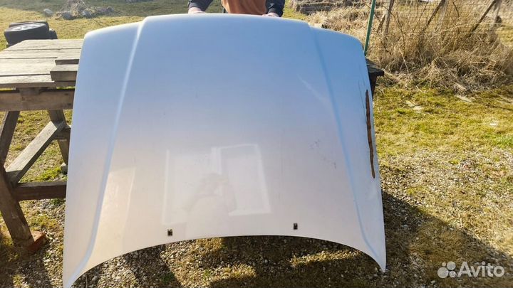 Капот audi 80 b4