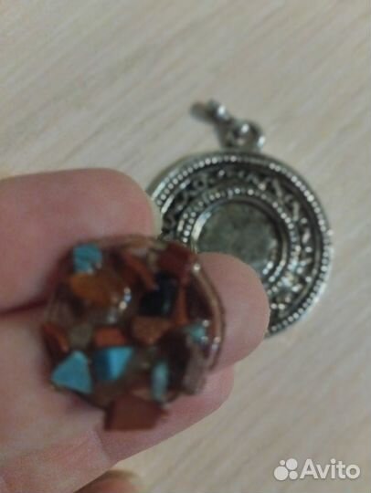 Кулон, медальон, подвеска с натуральными камнями