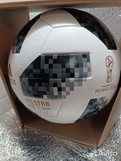 Футбольный мяч adidas jabulani Telstar 2018 +чип