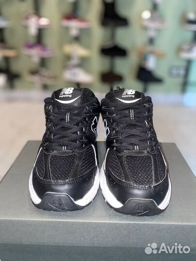 Кроссовки New Balance 530v2 Black White