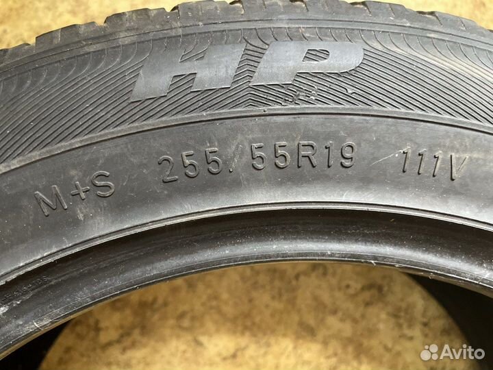 Goodyear Wrangler HP 255/55 R19