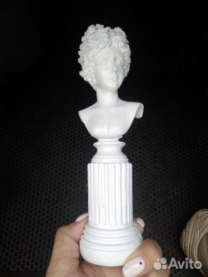 Бюст Статуэтка девушка