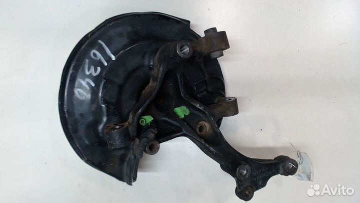 Ступица (кулак, цапфа) Volkswagen Passat 7, 2015