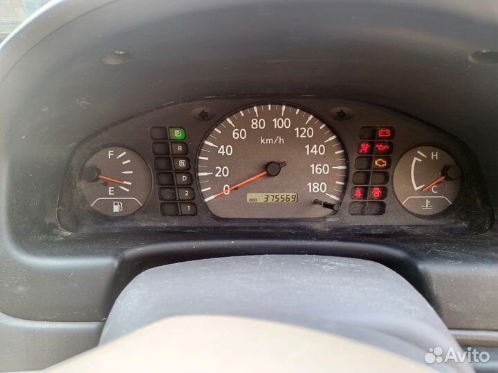 Nissan Sunny 1.5 AT, 2001, 380 000 км