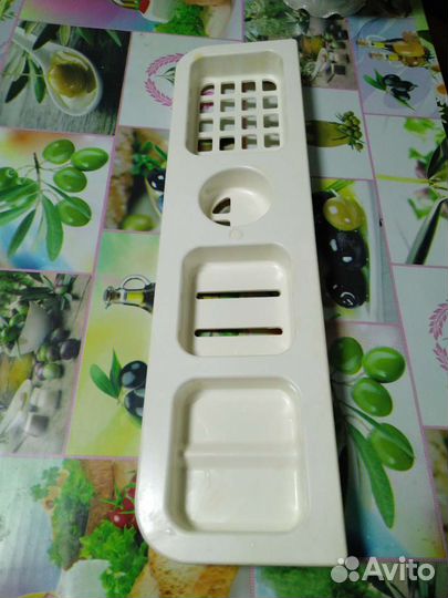 Полка для ванной