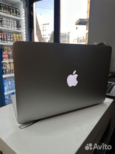 Macbook air 11