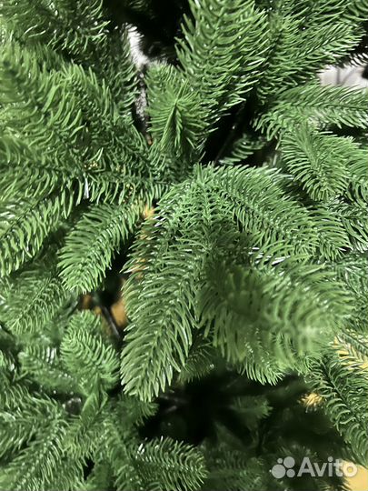 Елка искусственная литая 210